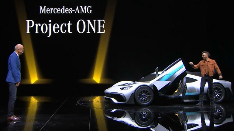 Ο Hamilton παρήγγειλε δύο Mercedes Project One